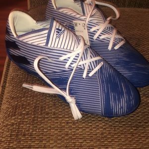 Meet your Posher, Manuel